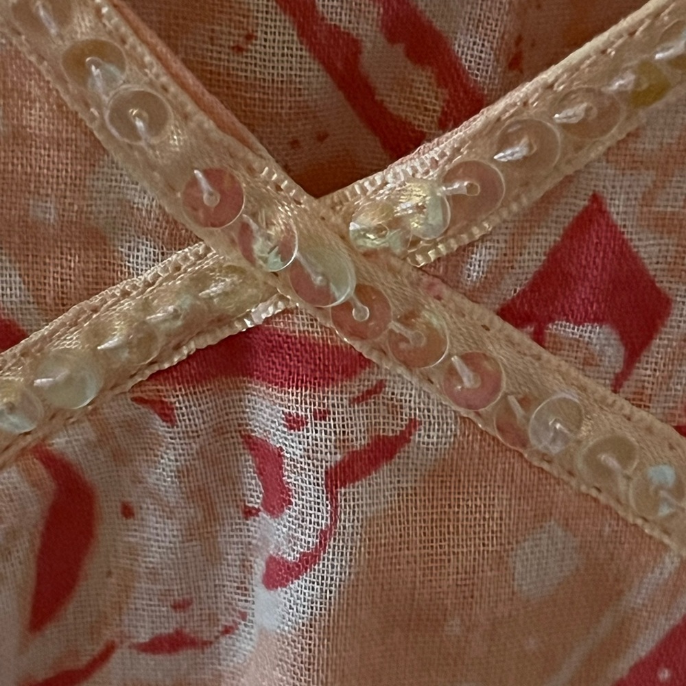 Siberian Pink and White Patterned Top - Picture 3 of 4